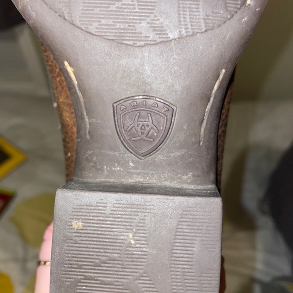 Ariat boots - Picture 2 of 2